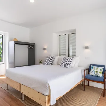 Casa Amarela - By Casas Na Ilha Apartment *