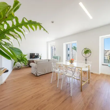 Casa Amarela - By Casas Na Ilha *